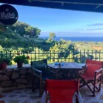 Apartmán Sarantos Pool Lakíthra