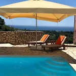 Sarantos Pool