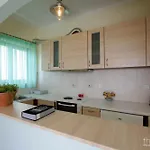 Sarantos Pool Apartmán *
