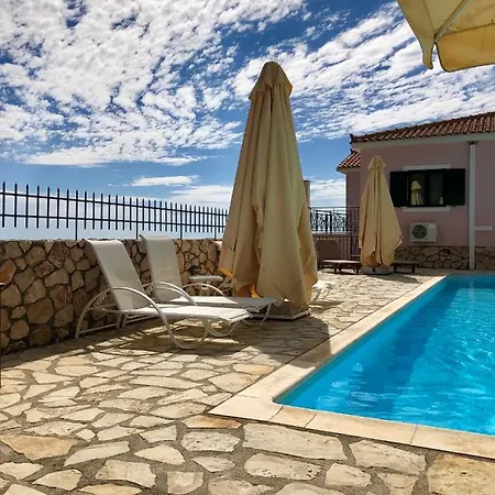 Sarantos Pool Apartment Lakithra
