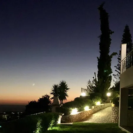 Sarantos Pool Daire *